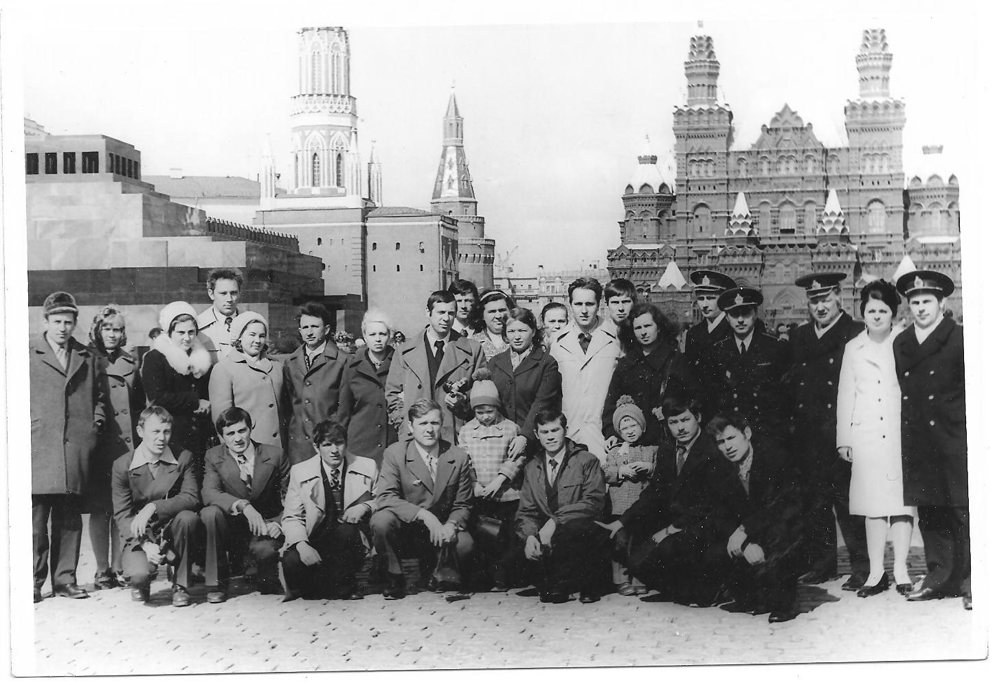 Побывали в Мавзолее Ленина и на Красной площади