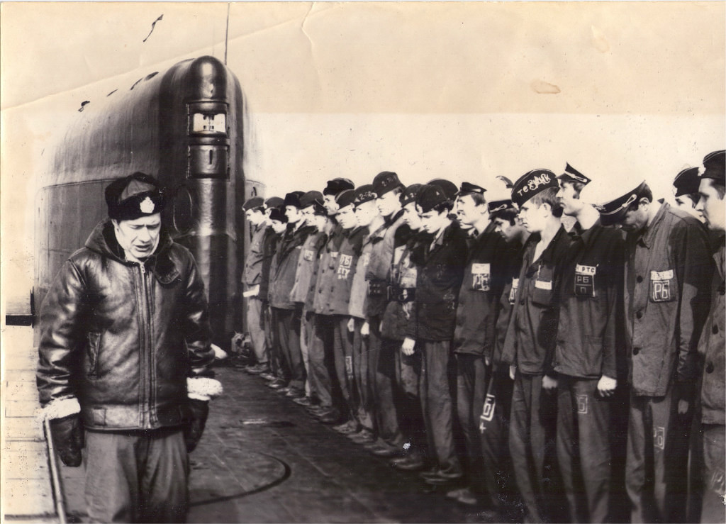 К-460. Мотовский залив, построение